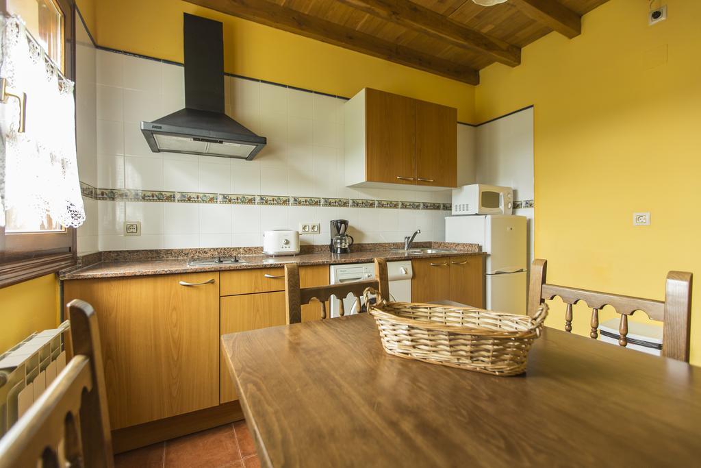 Casas Rurales Playa De Guadamia Llames de Pría Extérieur photo